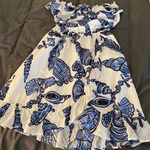 Lilly Pulitzer strapless “Fallin In Love” print SM